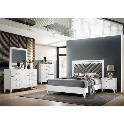 ACME 27395 Chelsie Dresser White Finish