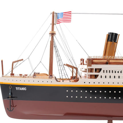 10" Black and Red Solid Wood Hand Painted 1912 RMS Titanic Small Model Boat HomeRoots