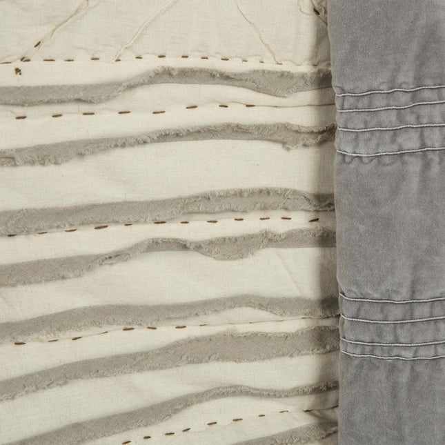 Ivory Geometric Queen Quilt HomeRoots