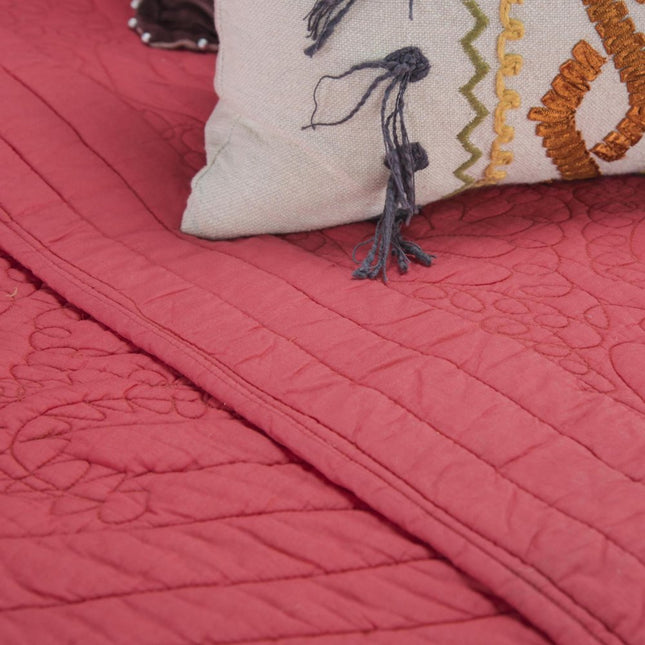 92" X 90" Coral Floral Cotton Quilt HomeRoots