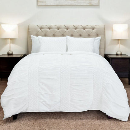 White Geometric Twin Quilt HomeRoots