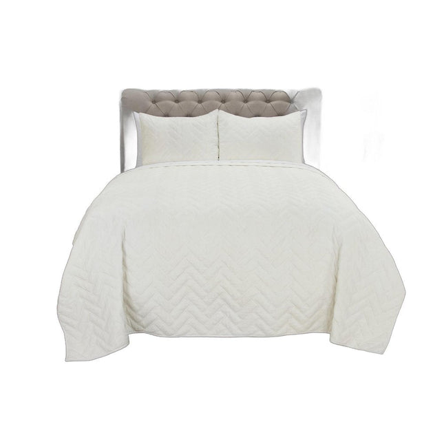 92" X 90" White Chevron Cotton Quilt HomeRoots