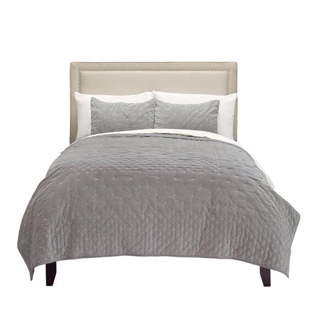 Gray Polka Dots King Quilt HomeRoots