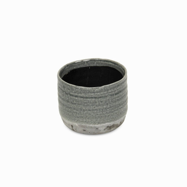 Gray Ceramic 19 Ounce Two Toned Round Distressed Pot Planter HomeRoots
