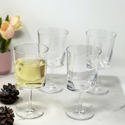Set of Four Clear Acrylic Stemmed All Purpose Wine Glass HomeRoots