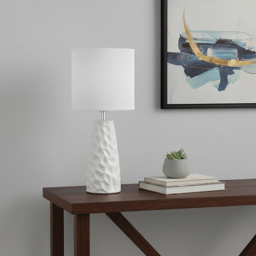 18" Off White Ceramic Geometric Table Lamp With Off White Drum Shade