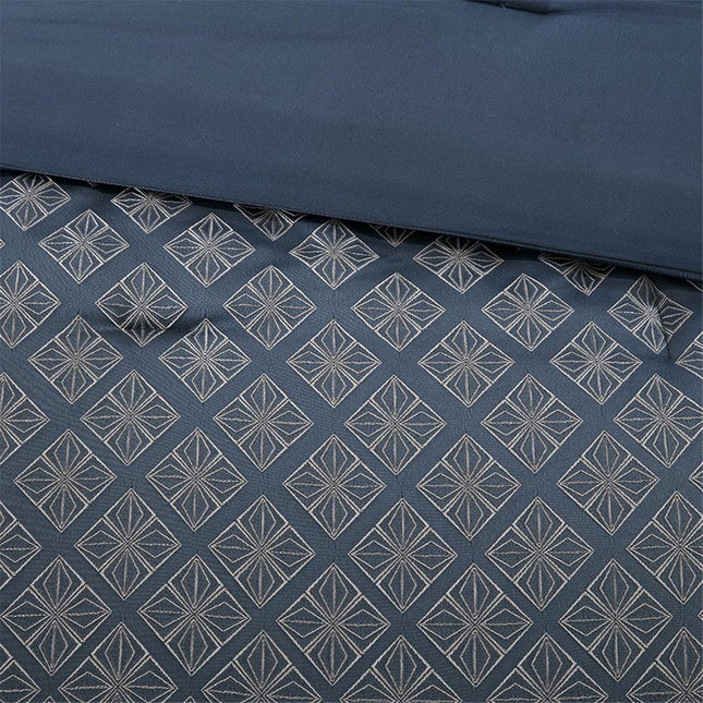 Set of Seven Navy Blue And Ivory Ombre King Ring Stitch Polyester Sham And Comforter