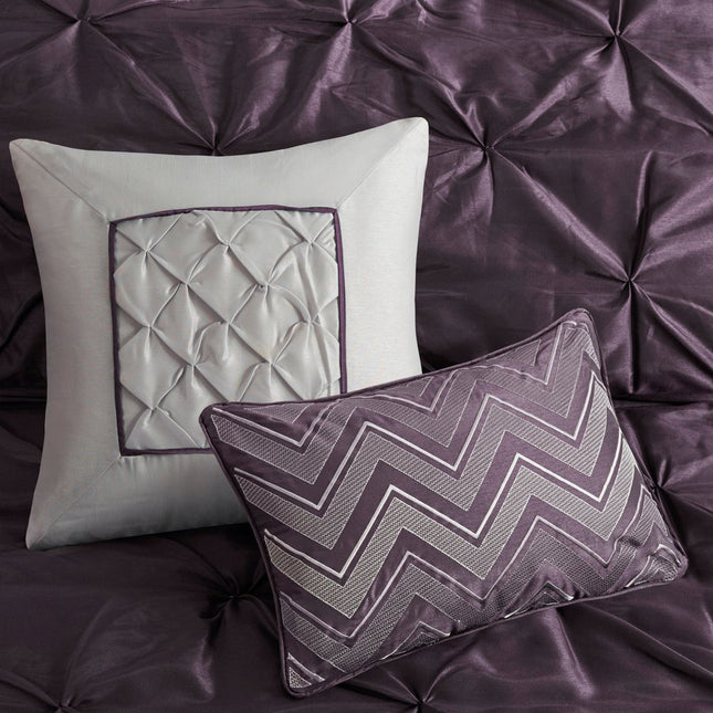 Set of Seven Plum King Ring Stitch Polyester Sham And Comforter