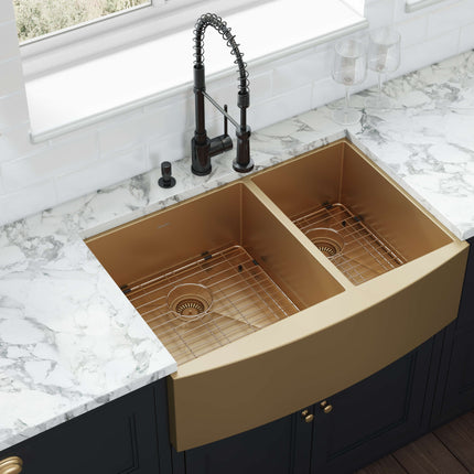 Ruvati 33-inch Satin Brass Matte Gold Stainless Steel 60/40 Double Bowl Apron-Front Farmhouse Kitchen Sink - RVH9742GG Ruvati