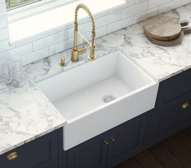Ruvati 30-inch Fireclay Farmhouse Offset Drain Kitchen Sink Single Bowl White - Right Drain - RVL2018WR Ruvati