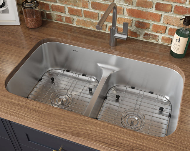 Ruvati 32-inch Low-Divide 50/50 Double Bowl Undermount 16 Gauge Stainless Steel Kitchen Sink - RVM4350 Ruvati