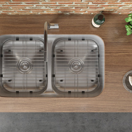 Ruvati 32-inch Low-Divide 50/50 Double Bowl Undermount 16 Gauge Stainless Steel Kitchen Sink - RVM4350 Ruvati
