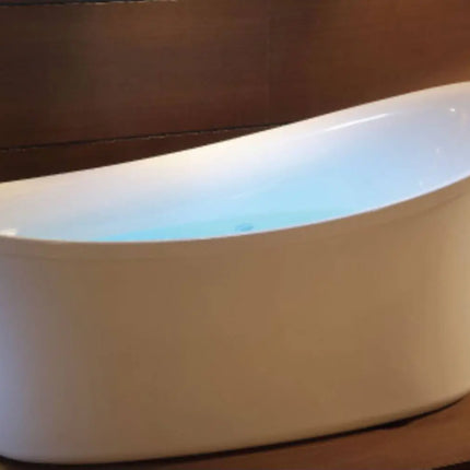 EAGO AM1800  6 ft White Free Standing Air Bubble Bathtub