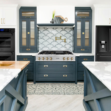 ZLINE Autograph Edition 48 in. Legacy Gas Rangetop with 7 Burners and Porcelain Cooktop in Satin Stainless Steel with Champagne Bronze Accents (RTSZ-48-CB)